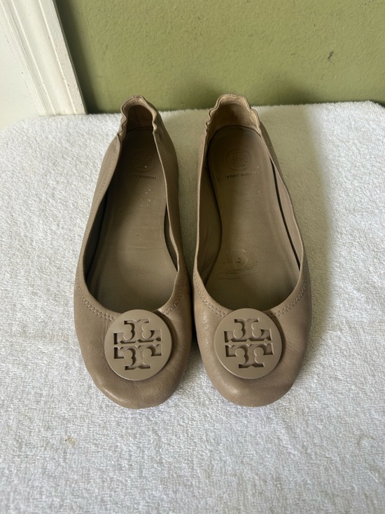 Tory Burch Shoes - Tory Burch Taupe Leather Logo Medallion Ballet Flats